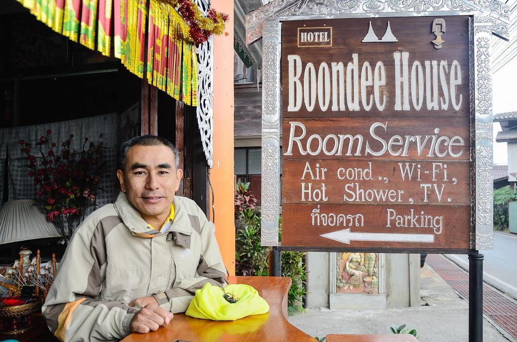 Boondee House Hotel Mae Hong Son Exterior photo