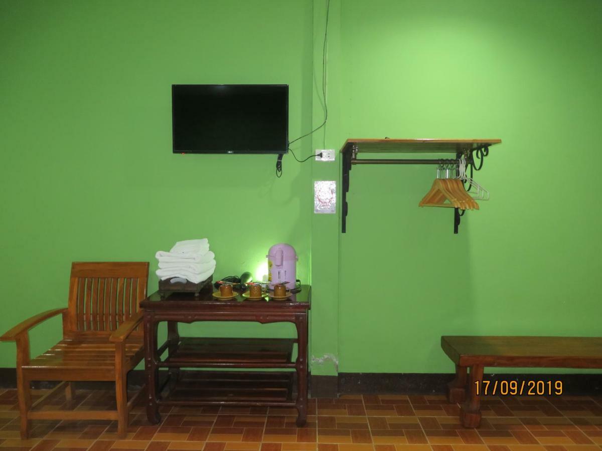Boondee House Hotel Mae Hong Son Exterior photo