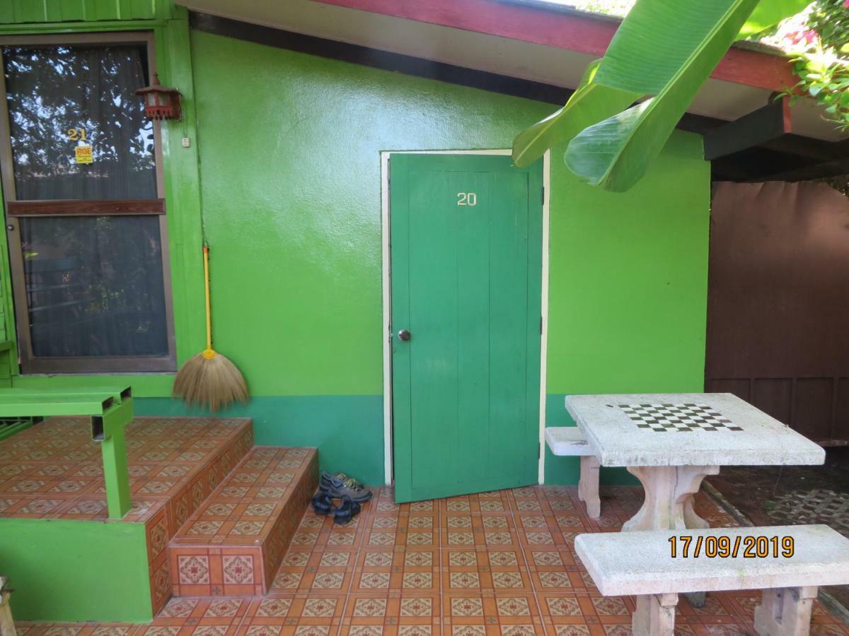 Boondee House Hotel Mae Hong Son Exterior photo