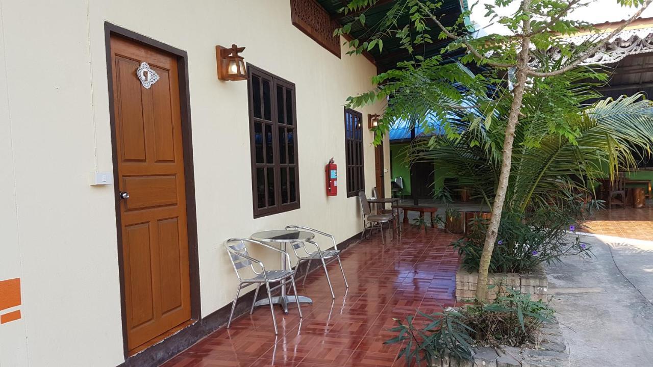 Boondee House Hotel Mae Hong Son Exterior photo